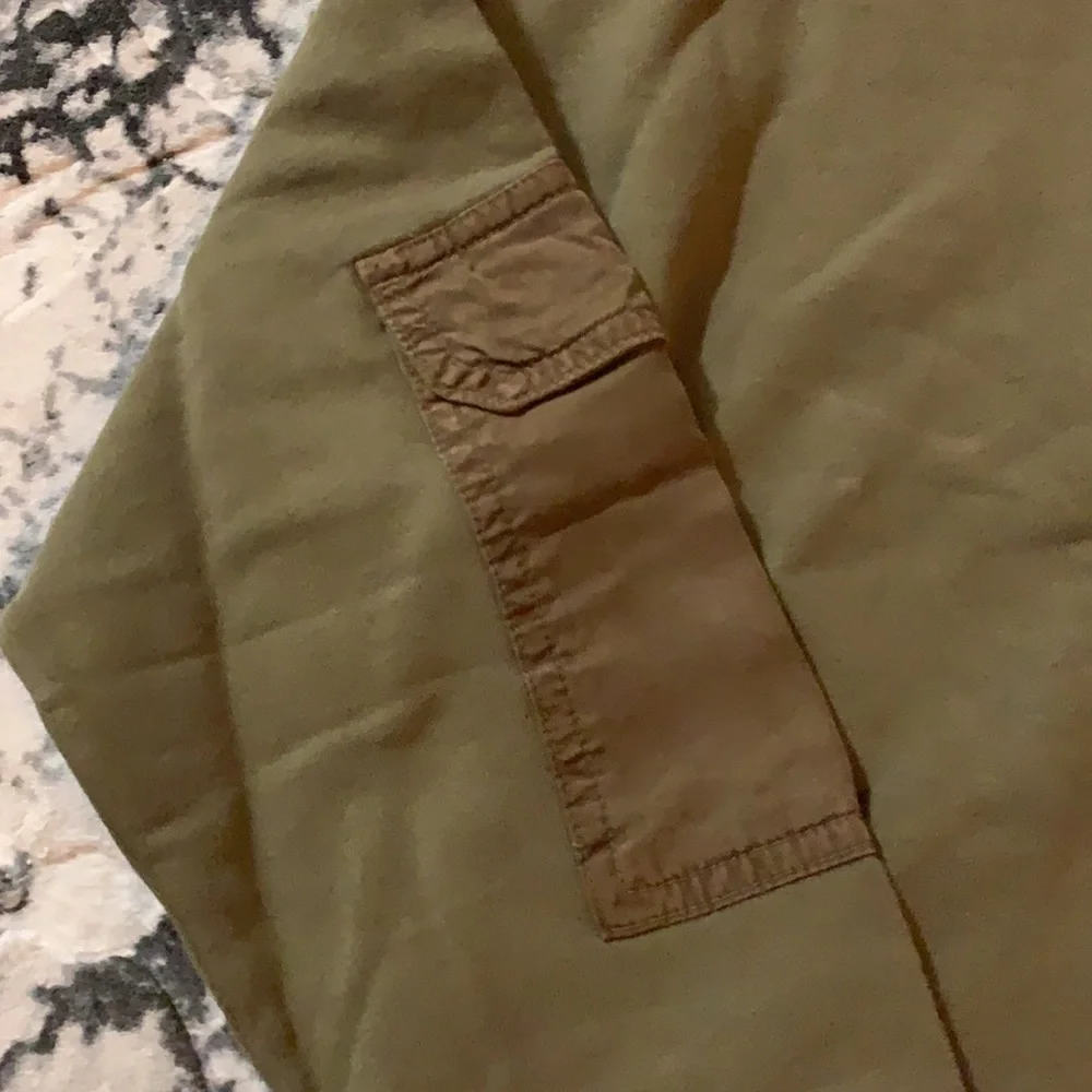 Fabletics Pearl Sweatshirt - Picture 4 of 6